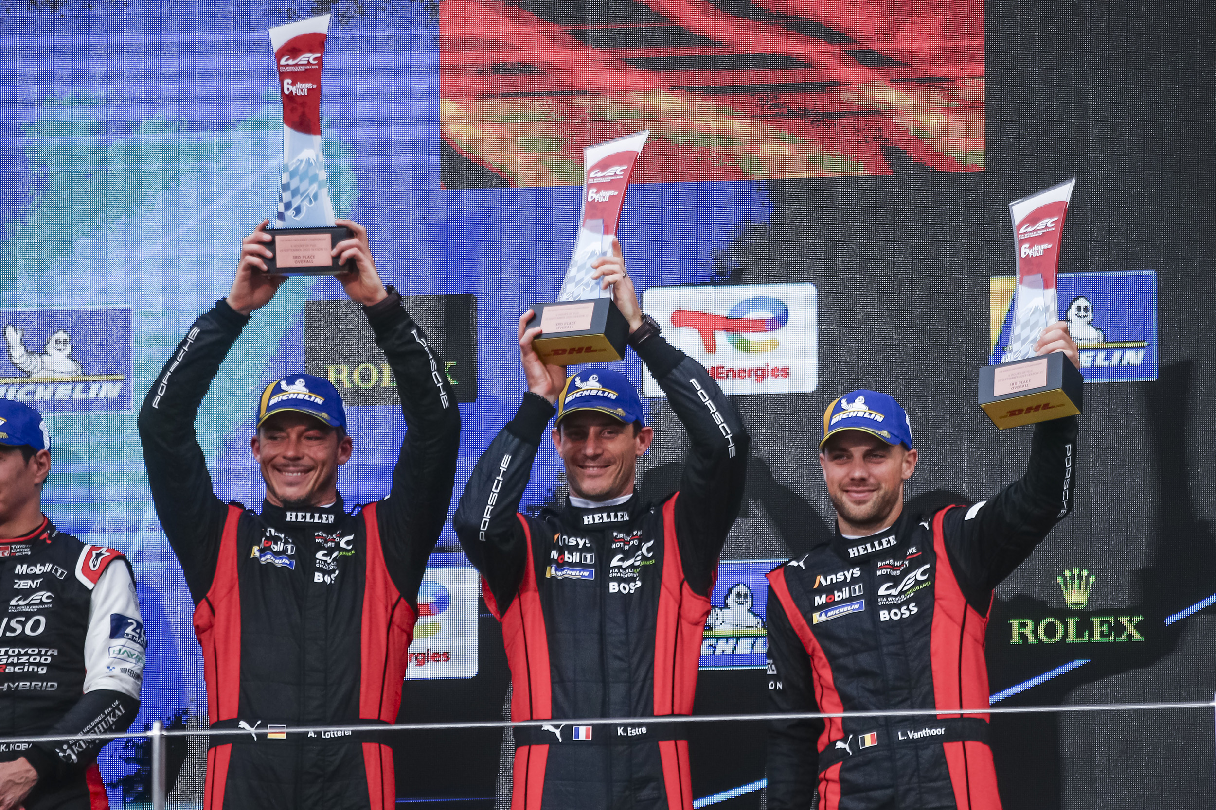 Porsche Penske Motorsport (#6), Andre Lotterer (D), Kevin Estre (F), Laurens Vanthoor (B) (l-r)