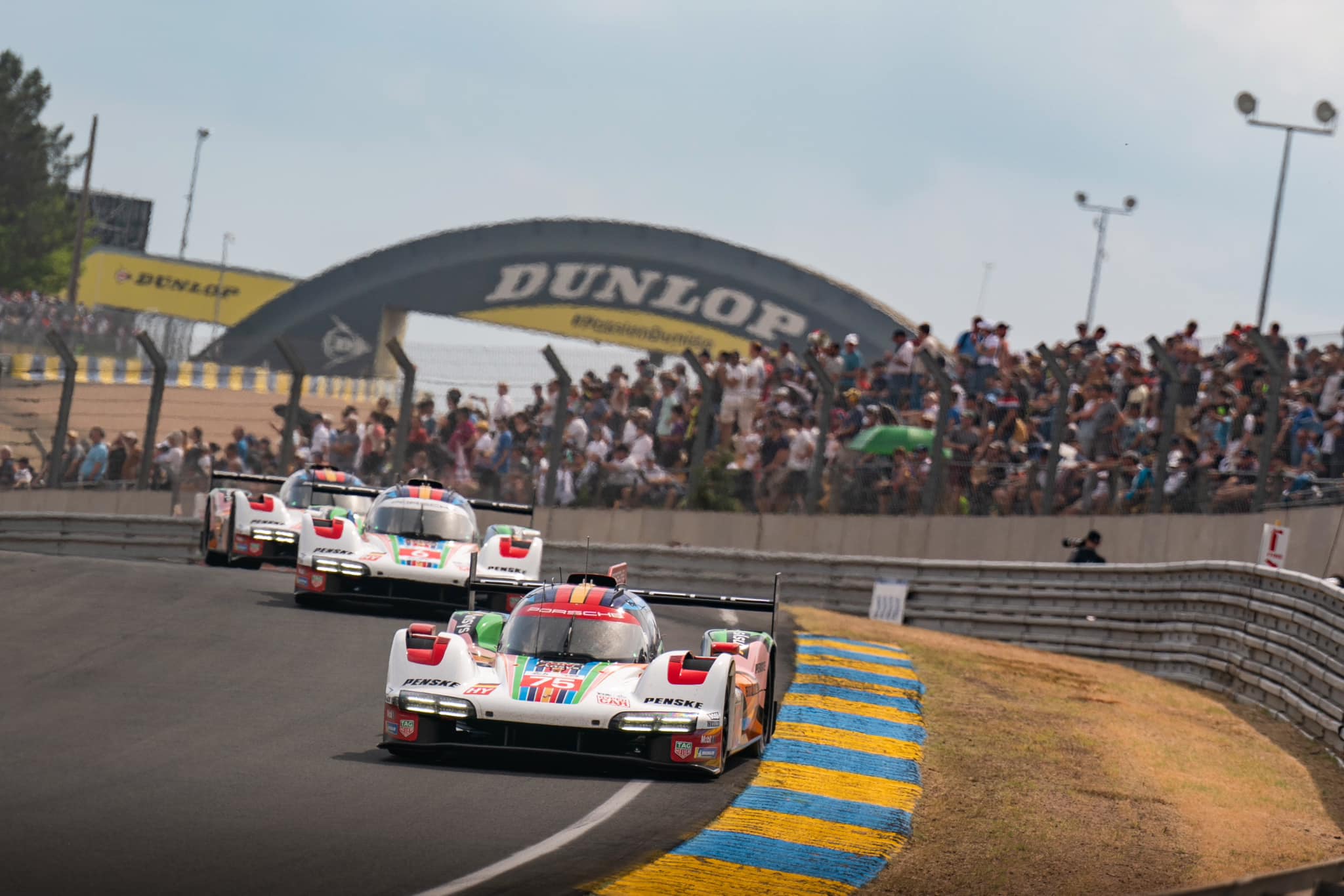 Porsche 963, Porsche Penske Motorsport (#75), Mathieu Jaminet (F), Felipe Nasr (BR), Nick Tandy (UK); Porsche Penske Motorsport (#6), Kevin Estre (F), Andre Lotterer (D), Laurens Vanthoor (B); Porsche Penske Motorsport (#5), Dane Cameron (USA), Michael Christensen (DK), Frederic Makowiecki (F)